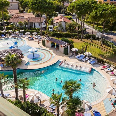 Mediterranee Family Hotel & Spa Bibione Exterior photo