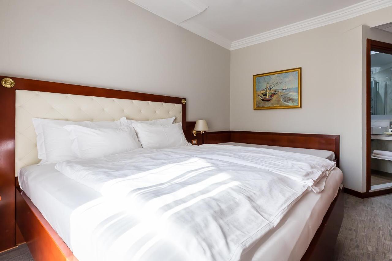 Mediterranee Family Hotel & Spa Bibione Exterior photo
