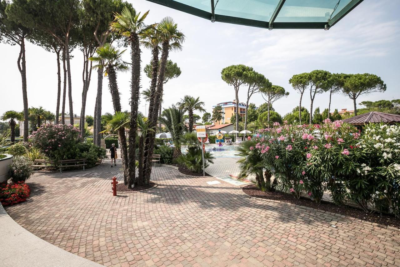 Mediterranee Family Hotel & Spa Bibione Exterior photo